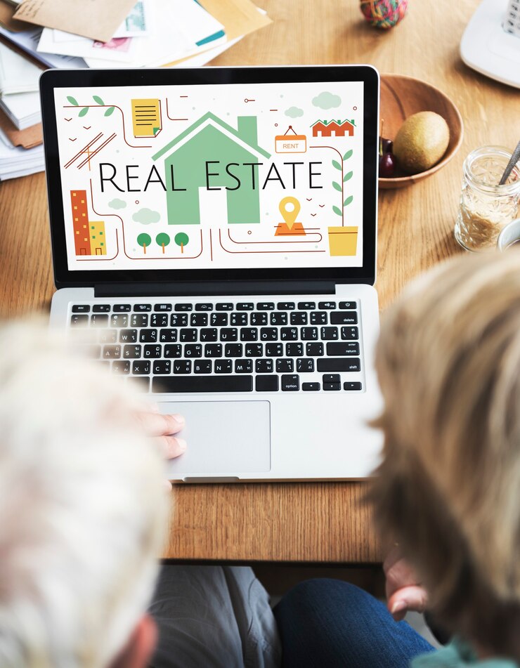 real-estate-housing-brokerage-concept_53876-122726